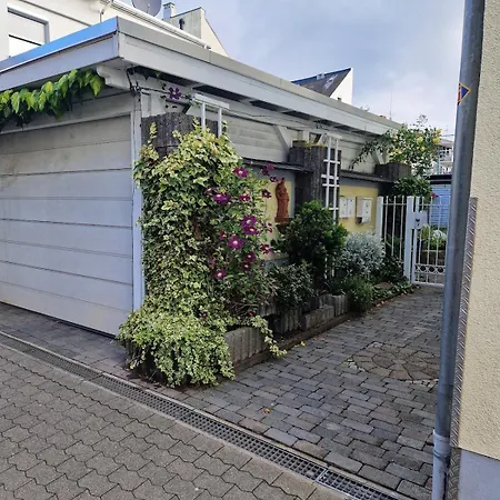Apartment Stadtnah Fuer 1-2 Personen